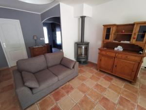 T2 indépendant terrasse et piscine au calme Var sud de la France