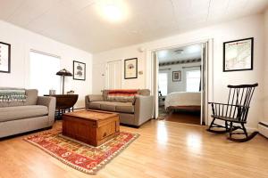 Whimsical apartment near downtown Winooski