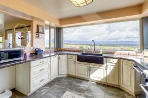 Family-Friendly Utah Home Deck, Mountain Views!