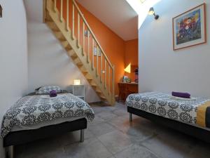 Maisons de vacances Gite Saint-Prejet-d'Allier, 5 pieces, 8 personnes - FR-1-582-59 : photos des chambres