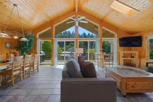 Captain's Hideaway - Neahkahnie Beach