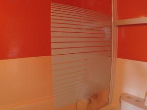 Appartement lumineux 60m² · 2 ch. · Balcon · WIFI · Parking - FR-1-346-557