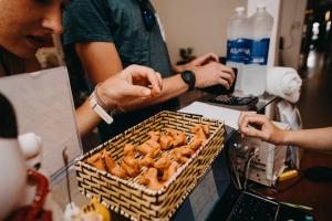 HY Local Budget Hotel - 5 mins walk to Hoi An Ancient Town