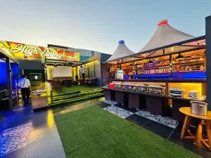 HOTEL SUPERIA GRAND - Pinjaur