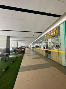 Fully equipped 1BR Condo at Shore2 near to MOA