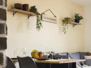 Le Bourget, Grand appartement proche du centre