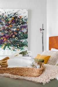 Arctic Golden Sun City Suite