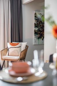 Arctic Golden Sun City Suite