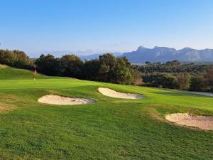 Appartements Appartement F2 dans le golf de Saint-Endreol : photos des chambres