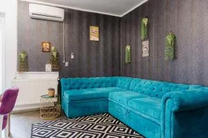 AZUR CYAN HOUSE - 30 Decembrie