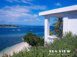 Clifftop Home with Amazing View
