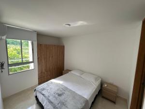 Increíble apartamento de 2 habitaciones con vista verde