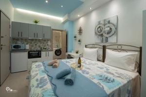 The Aqua - Stylish & Comfy Studio in Egaleo-Athens