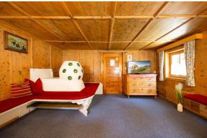 Farmerhouse by Northsouth Aparthments