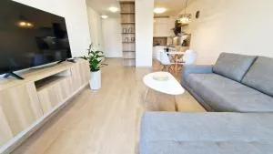 Luxo 2 Room Apartments by Bratislavatrip - Petržalka