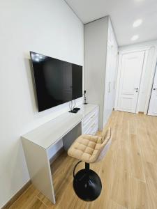 Uzupis Riverside Apartment