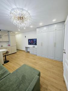 Uzupis Riverside Apartment