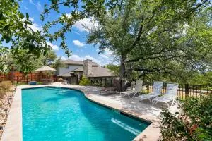 Brand New Lake Travis Estate - Awesome Pool - Bee Cave