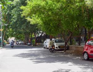 StayMazing-1,2 & 3 BHK AC Apartments in Hebbal-5mins to Manyata-30mins to Airport