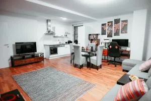 Vienna Shopping Center 8 Appartment - Mauerbach