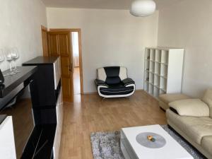 2 rooms apartment with balcony