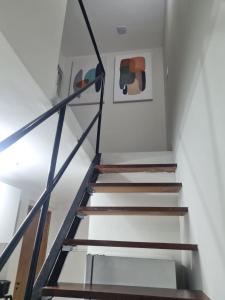 Apto 18 de 2 andares com 2 quartos