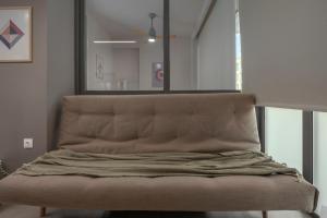 Antigonidon square 5