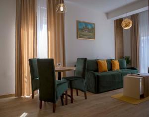 Apart Hotel Gondola Kolasin