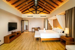 H Resort Bohol - The Coral Cliff by SMS Hospitality