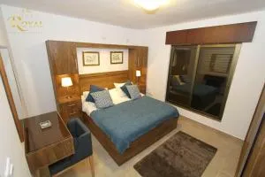 Royal Luxury Apartments & Studios 2 - Wādī as Sīr