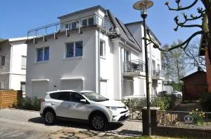 Hansehuus Ferienwohnung - Brodten