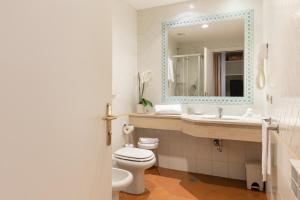 Deluxe Double Room room in Hotel Tuder