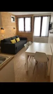 Appartement cosy val louron au pied des pistes - 瓦尔卢龙