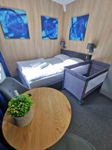 Matteo Aparts - Centrum