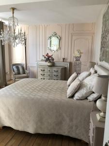 B&B / Chambres d'hotes La Demeure d'Agapanthe : photos des chambres