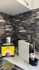 Good Times & Tan Lines Apartment