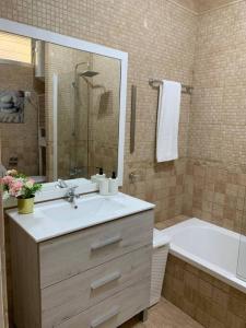 Apartamento frente la playa