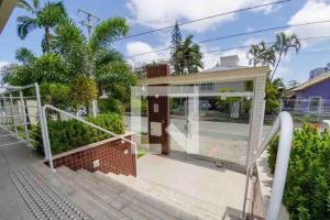 AP PRAIA DE CANASVIEIRAS ÓTIMA LOCALIZAÇÃO