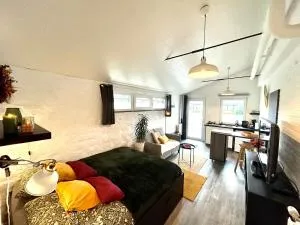 Ké dodo sous le château !!! - 尼维兹