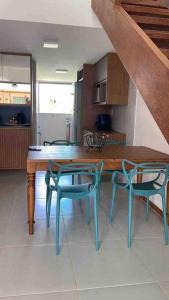 Vilage 04 suítes pertinho do mar Itacimirim-BA