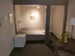 "Sunrise" Asunto koodilukolla - Simpele