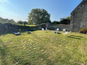 Maisons de vacances Logis des hirondelles - gold beach - memorial a 500m- maison plein pied - jardin prive et parking : photos des chambres