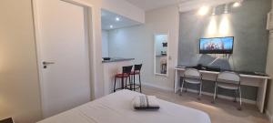 QI Intelligence Flat Ibirapuera metrô Moema UH2103