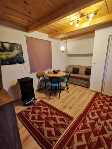 Stefanas Tiny House Nature Retreat