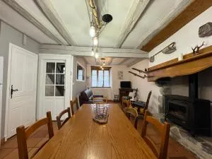 Agréable maison de village au cœur de Sarrancolin - Hèches