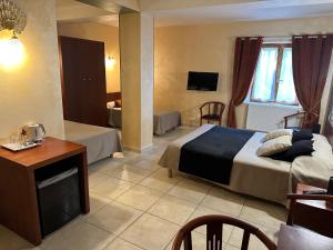Hotels Hotel Bon Encontre : photos des chambres
