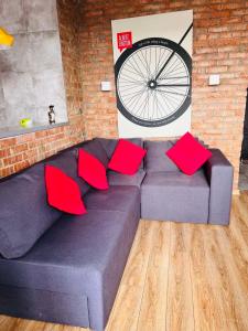 Brick Apart Melnyka10