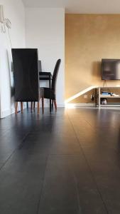 Luminous appartment - Juliana Park free parking