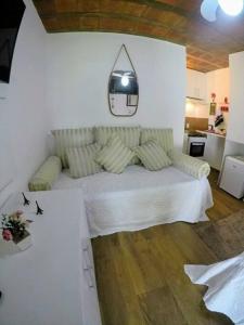 Loft em condomínio com piscina em Cabo Frio