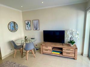 Ideal location, Mouille Point